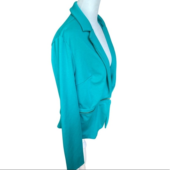 Mossimo jacket with zipper detail XXL - Picture 2 of 4